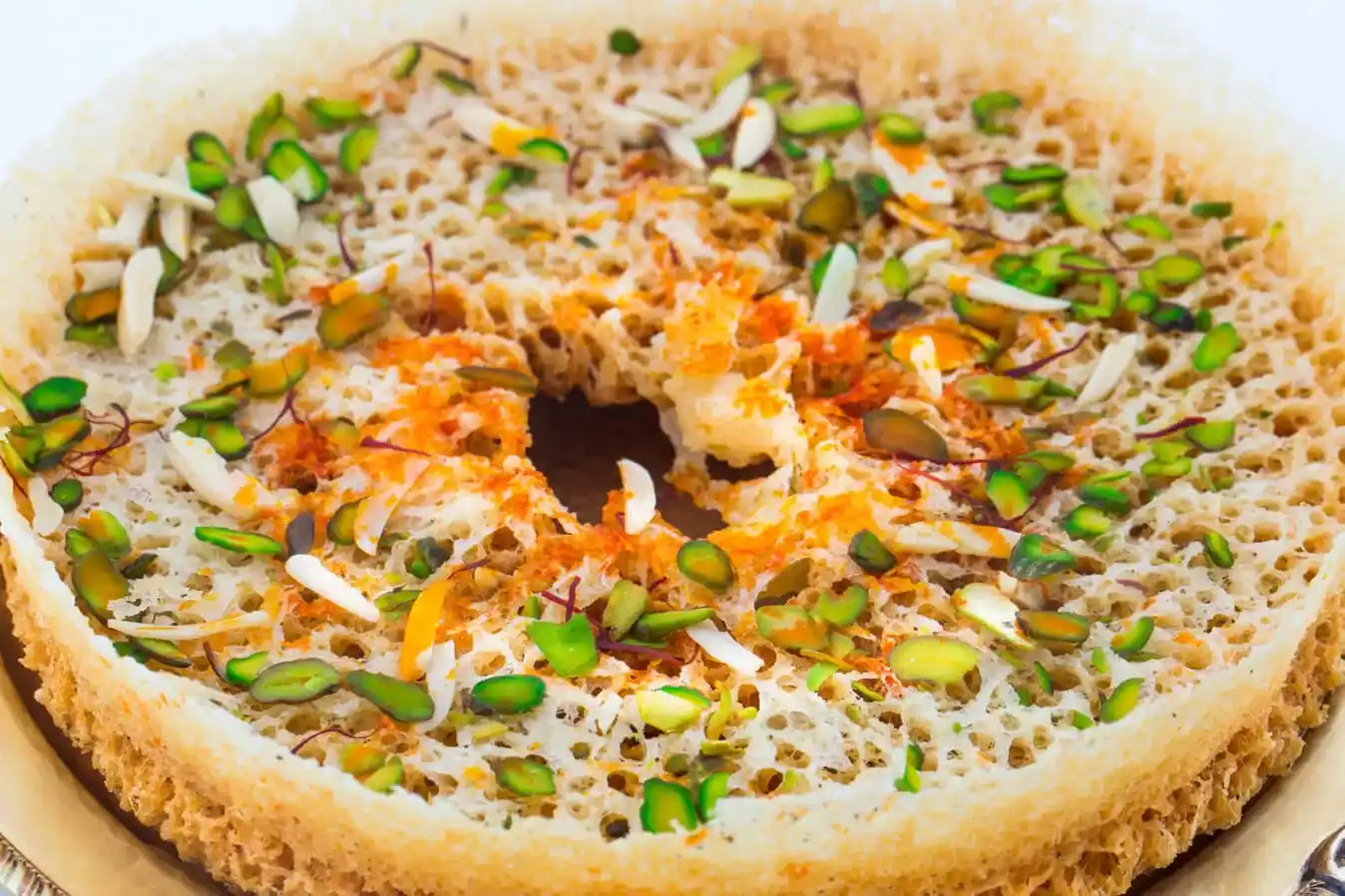 ghewar-jaipur-history-types-recipe